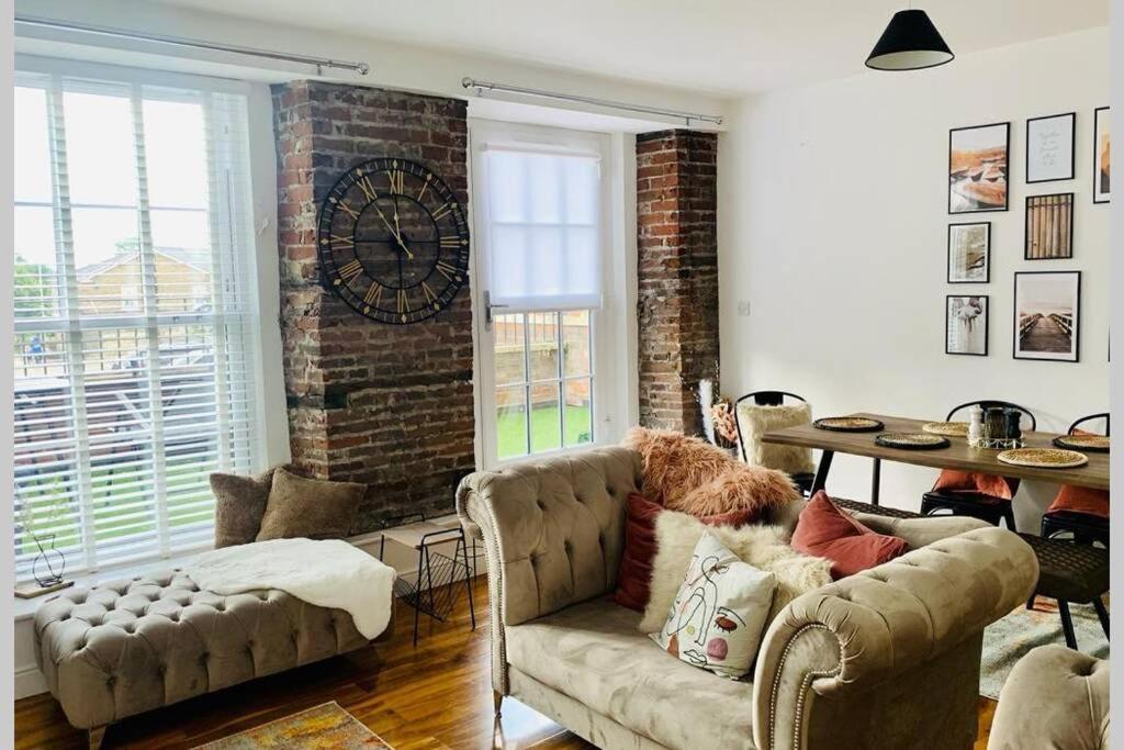 Luxury, Centrally Located 2 Bed Modern Apartment Great Yarmouth Exterior foto