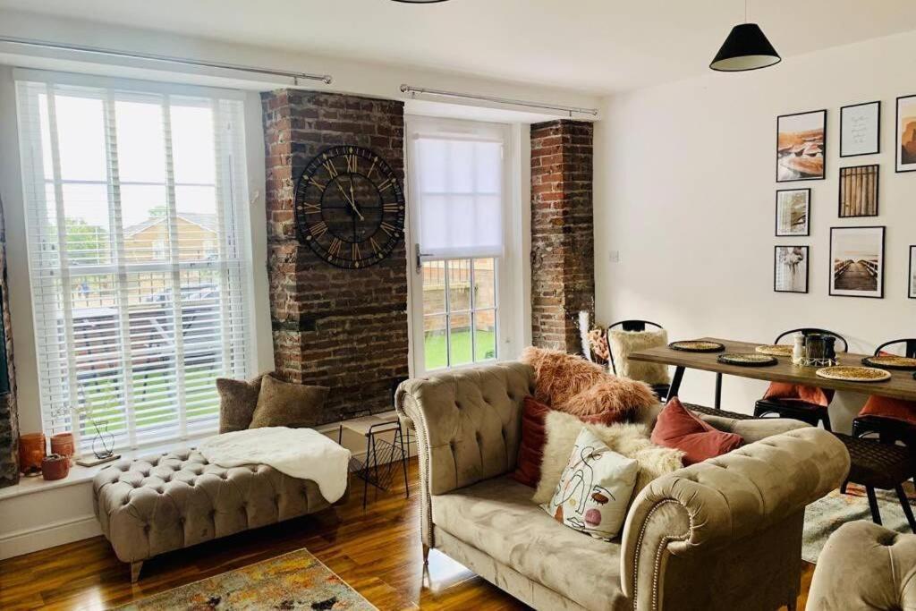 Luxury, Centrally Located 2 Bed Modern Apartment Great Yarmouth Exterior foto
